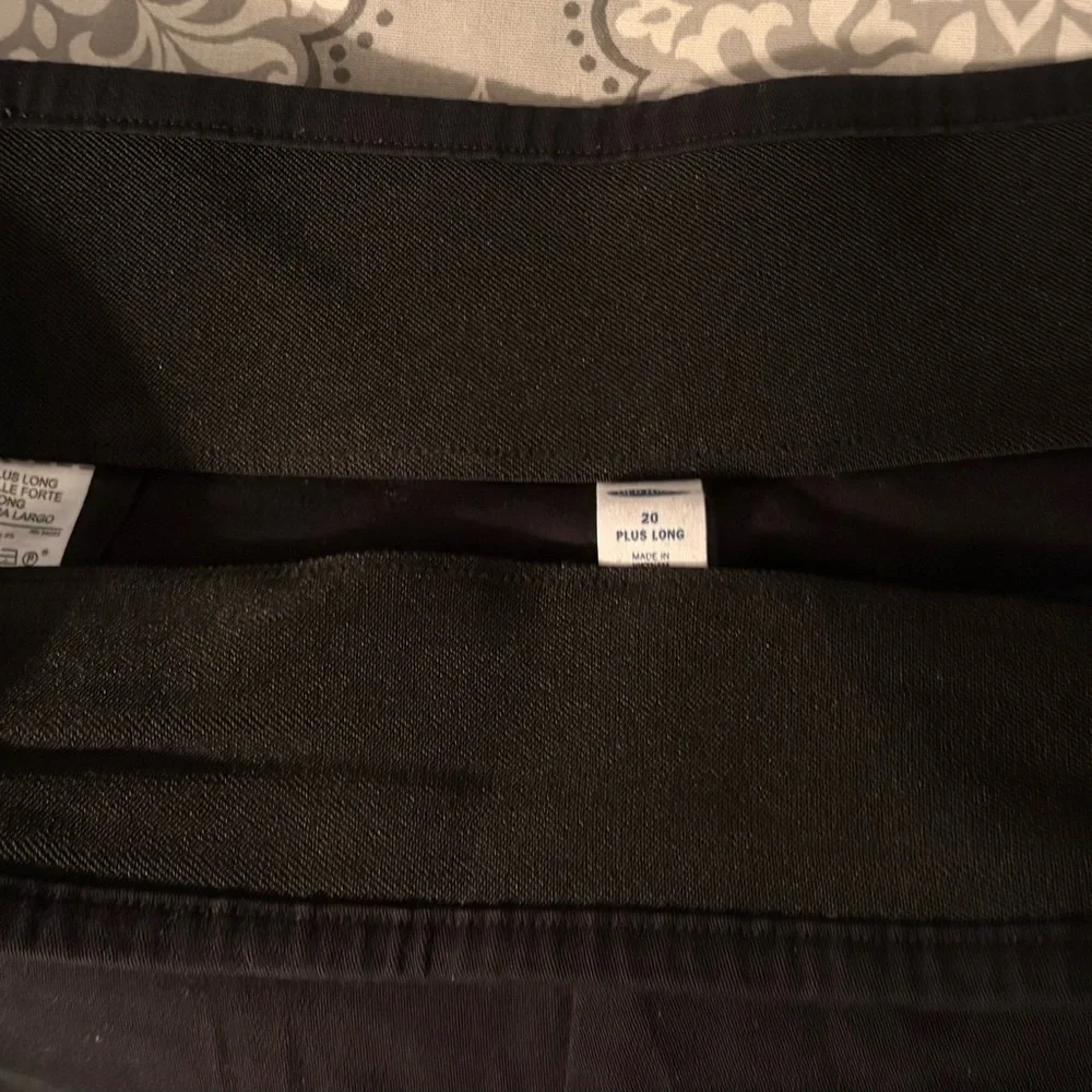Old Navy Dark Black Pants - Picture 4 of 6